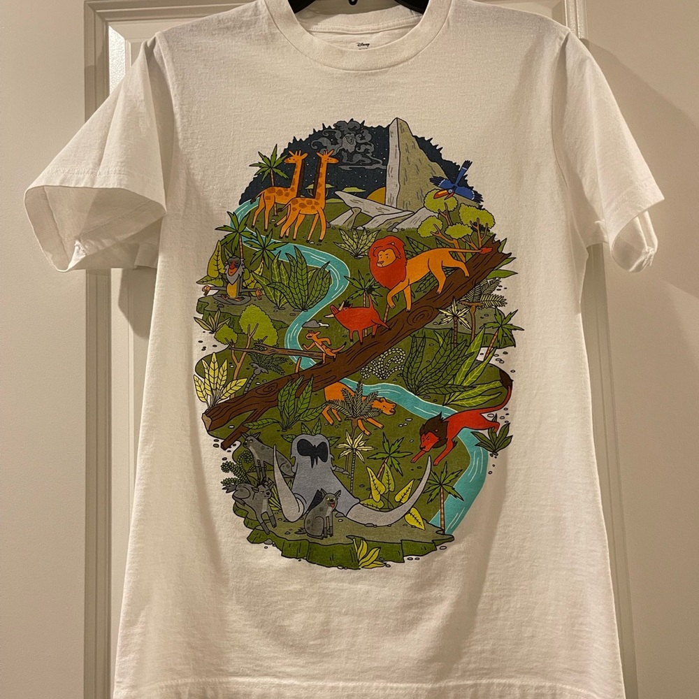 Lion king tee 🦁